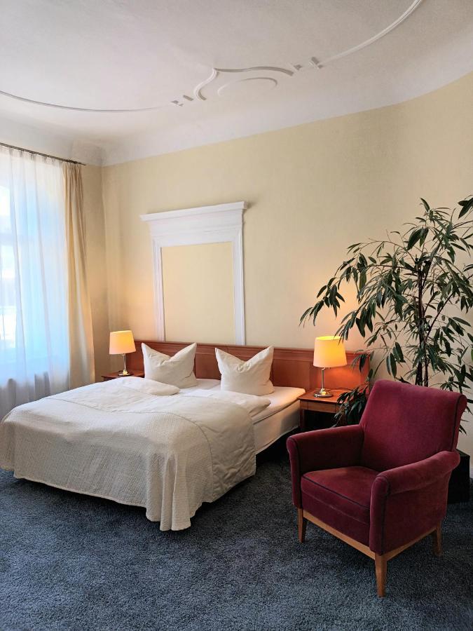 Hotel Vierseithof Luckenwalde Exteriér fotografie