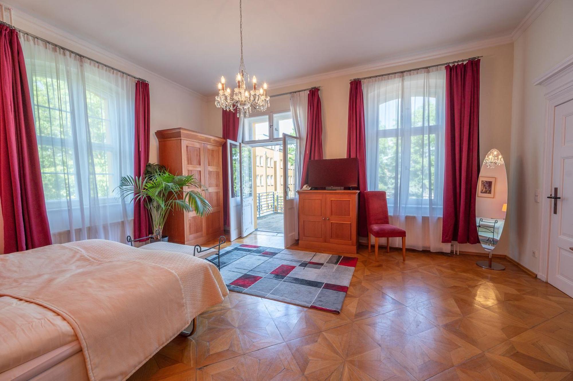 Hotel Vierseithof Luckenwalde Exteriér fotografie