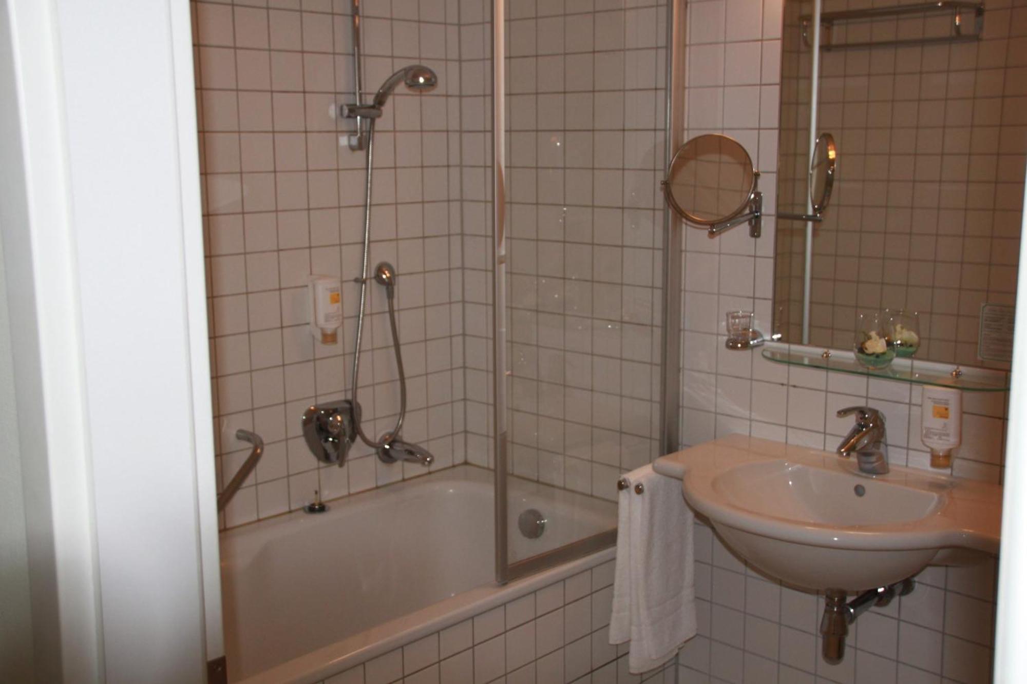 Hotel Vierseithof Luckenwalde Exteriér fotografie