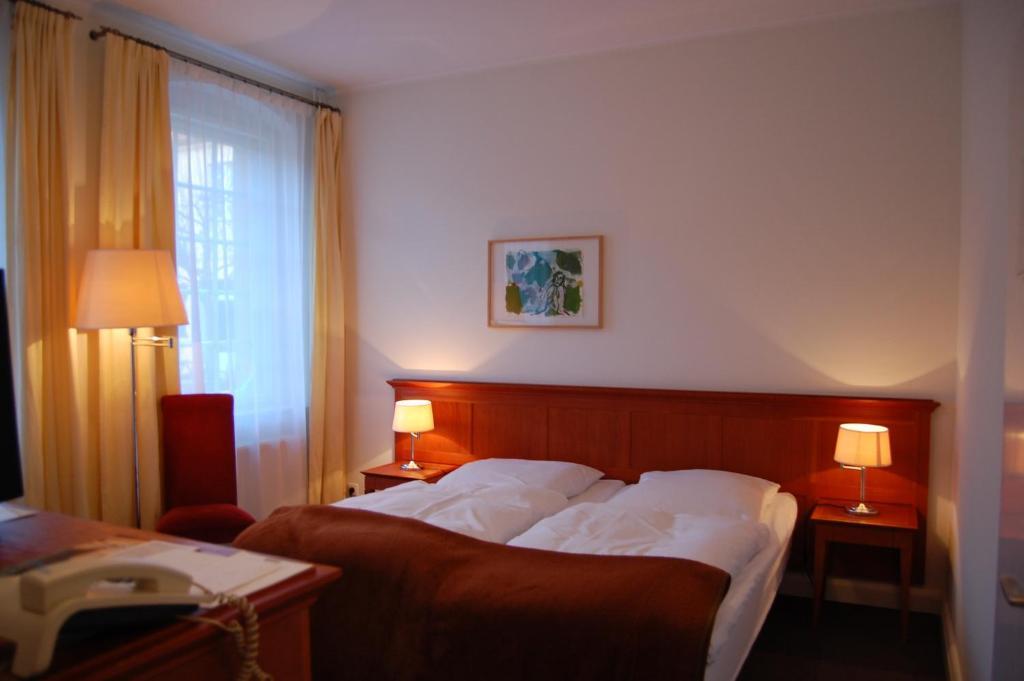 Hotel Vierseithof Luckenwalde Pokoj fotografie